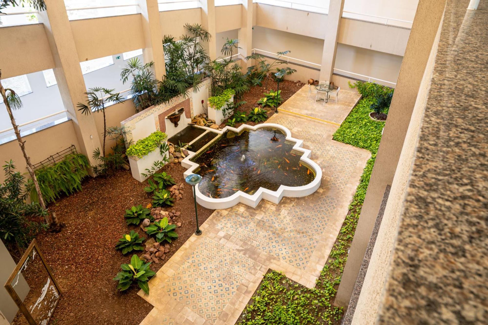 Bahia Plaza Hotel Busca-Vida Exterior foto